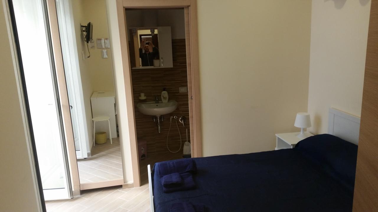 B&B Residenza Il Castello Наполи Екстериор снимка