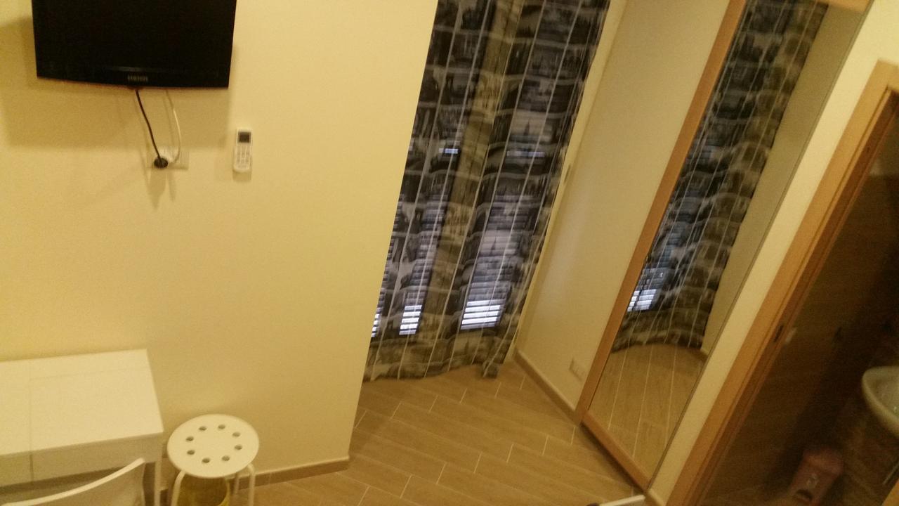 B&B Residenza Il Castello Наполи Екстериор снимка