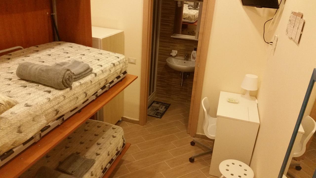 B&B Residenza Il Castello Наполи Екстериор снимка