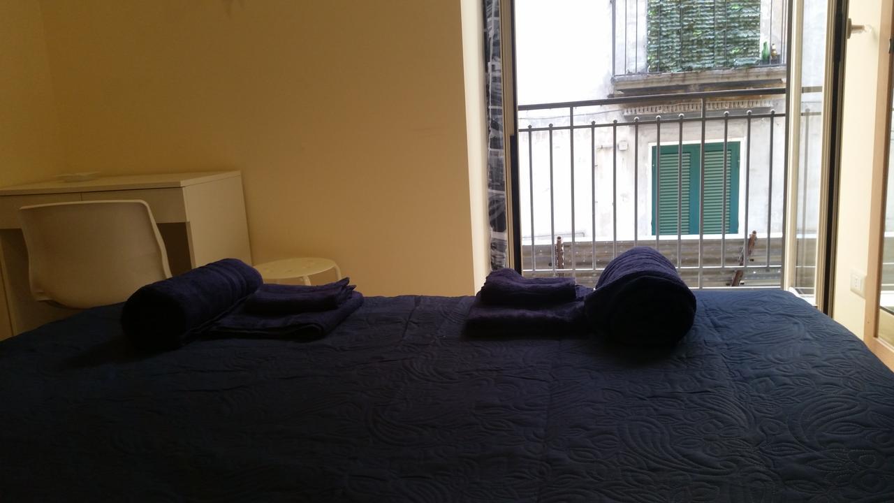 B&B Residenza Il Castello Наполи Екстериор снимка